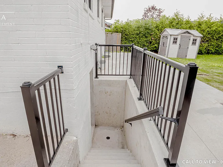 523 Pinegrove Rd #1 — Photo 29