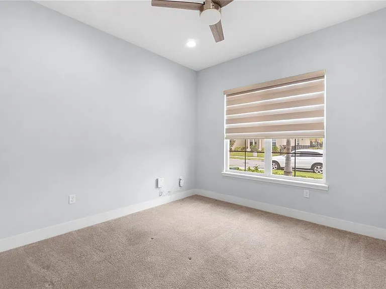2320 Symphony Cir — Photo 21