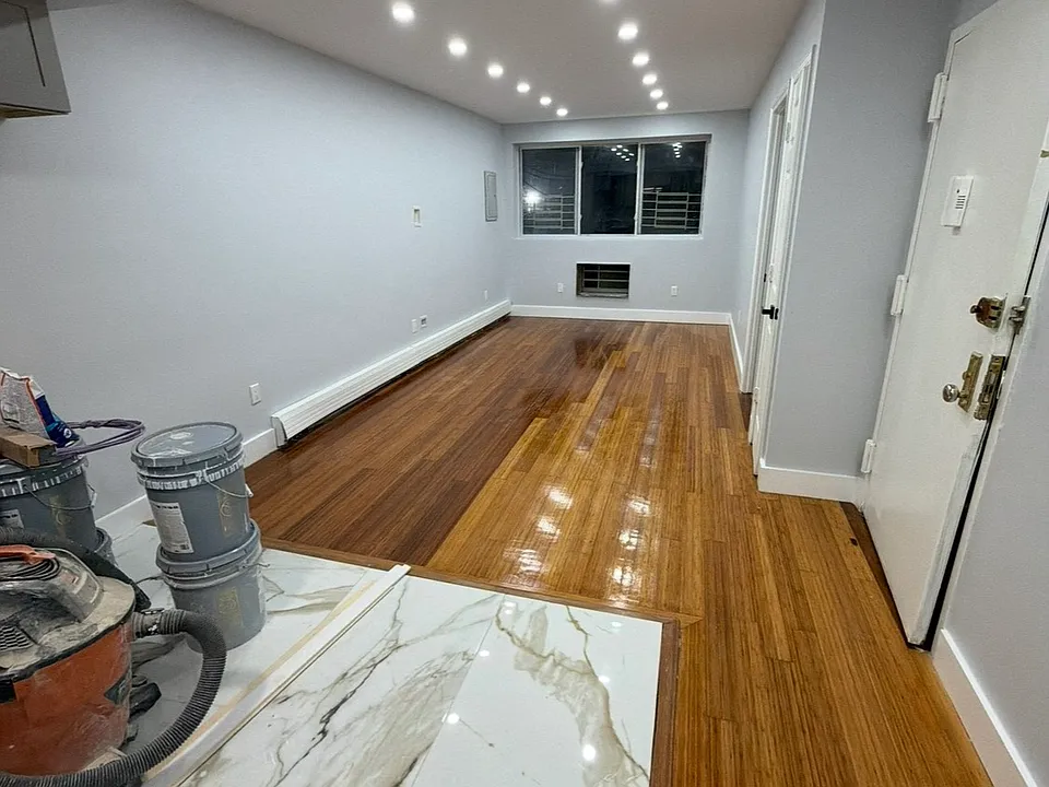 1913 New Haven Ave #2