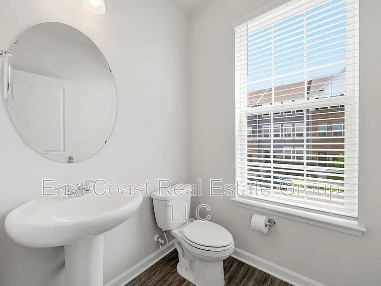 7055 Delegate Pl — Photo 16
