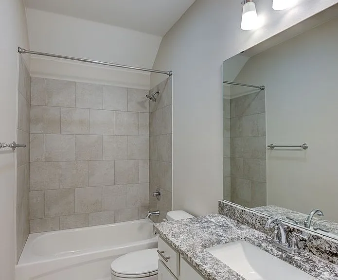 828 Abita Chase — Photo 16