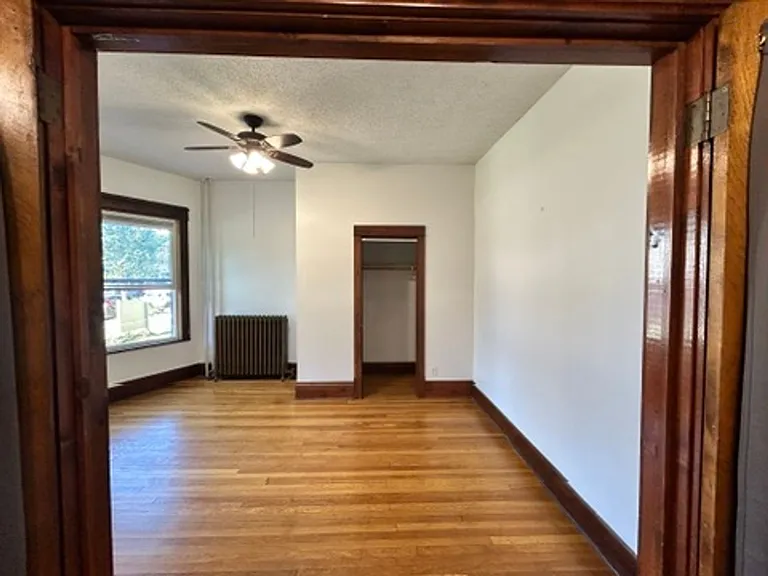 645 Grand Ave #1 — Photo 37