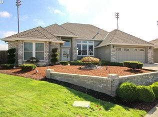 752 Goose Hollow Ct, Woodburn, OR 97071