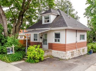 147 Dufferin St, Orillia, ON L3V 5T1
