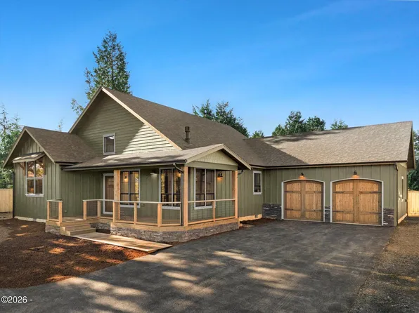 960 SW Dolores Dr, Waldport, OR 97394