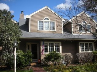 2 Leman Ln, Hopkinton, MA 01748