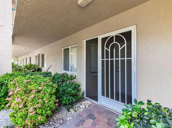 5749 Gemstone Court #105, Boynton Beach, FL 33437
