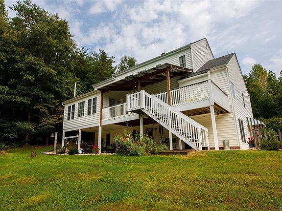 4th image of 2020 Cedar Cross Ct