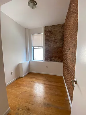 Rented by Compass | media 6