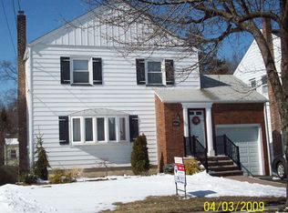 1054 Mayfair Rd, Union, NJ 07083