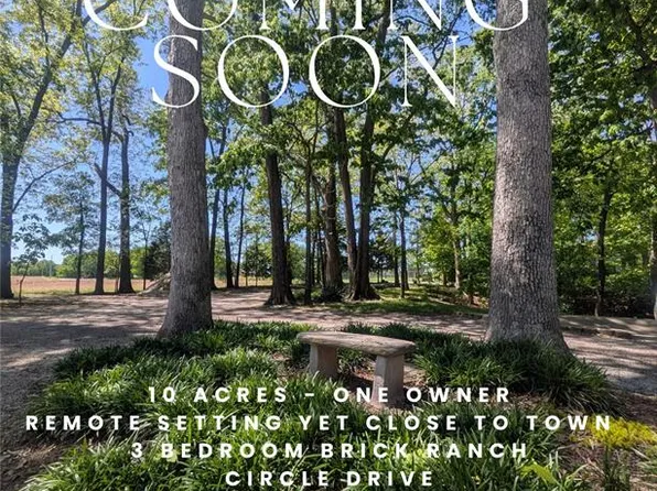 1565 Centerville Rd, Columbia, IL 62236