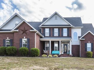 185 Old Farm Rd, Lenoir City, TN 37771