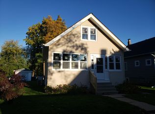 718 S 57th St, West Allis, WI 53214