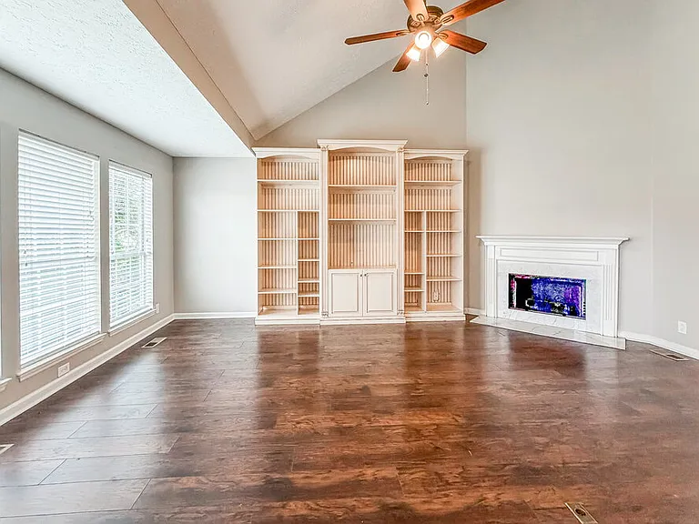 142 S Birchwood Dr — Photo 6