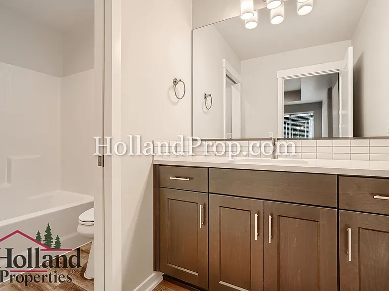8126 SE Reddington St — Photo 21