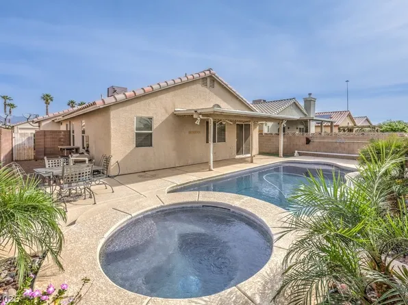 7017 Golden Desert Ave, Las Vegas, NV 89129