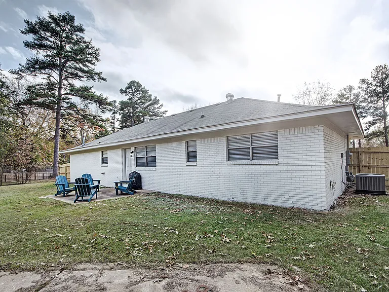 124 Hill Cir — Photo 31