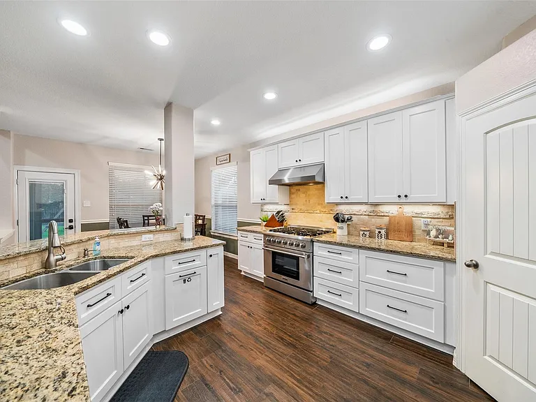 15311 Kenny Dr — Photo 9