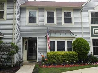 5 Golden Sq, Sayreville, NJ 08872