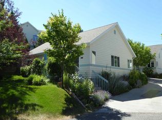 15 Spring Hollow Ct, Helena, MT 59601