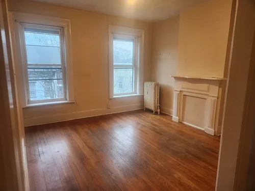 214 Jay St Photo 1