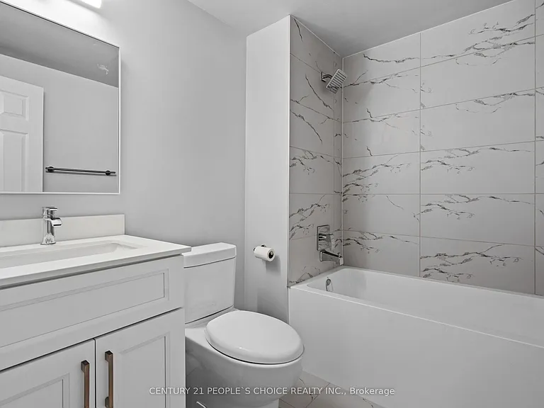 72 Main St E #107 — Photo 4