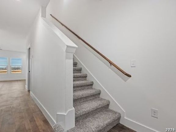 3rd image of 3362 Northwestern Dr #901