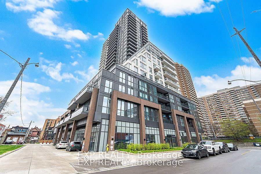 1st image of 286 Main St #210