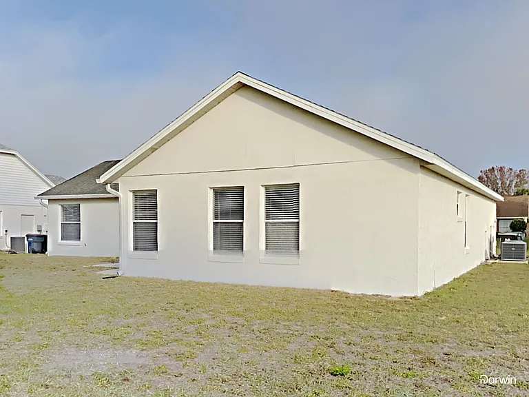 5637 Loma Vista Ct — Photo 19