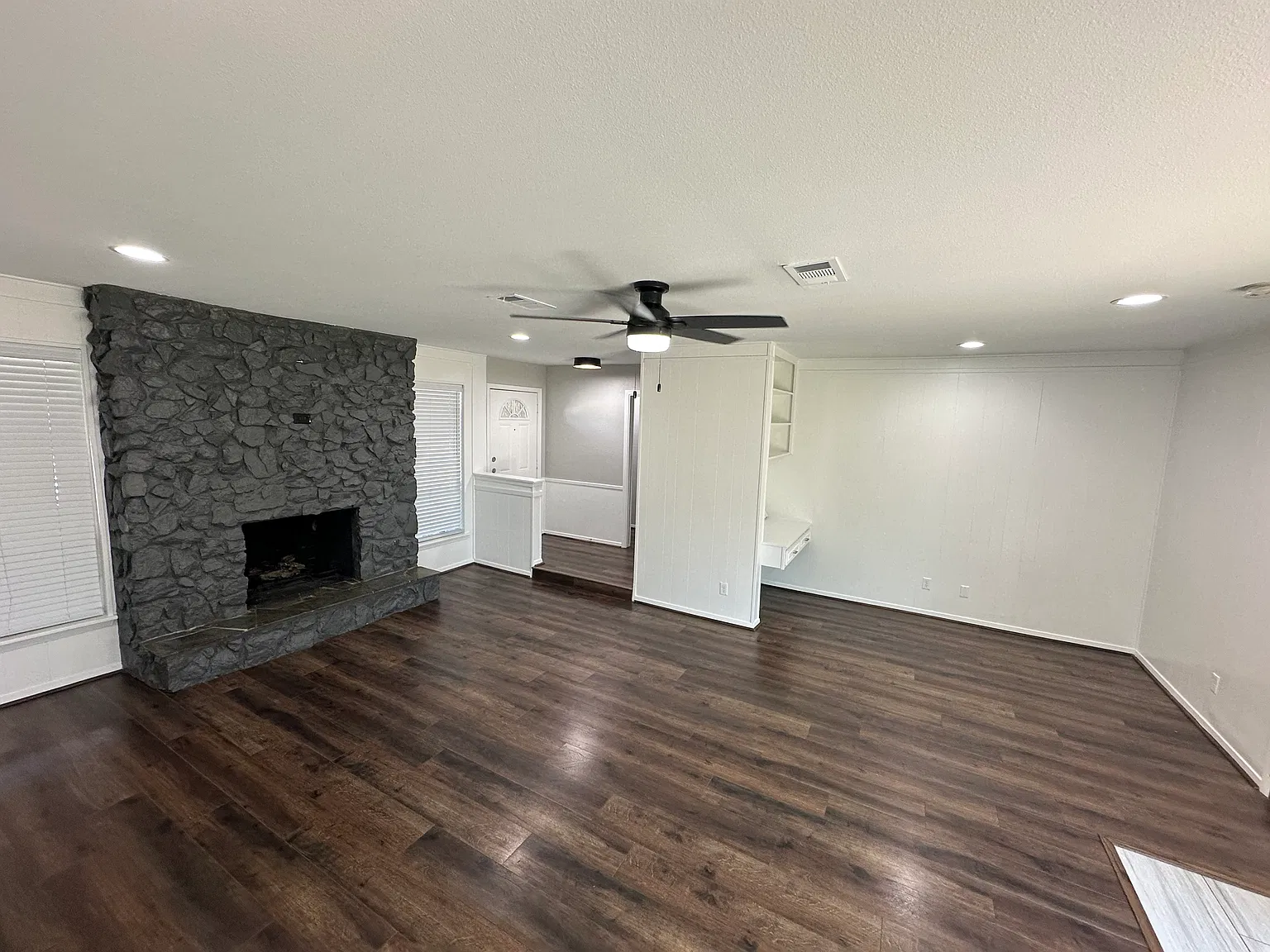 3 bed, 1404 sqft, $2,175 — Photo 4