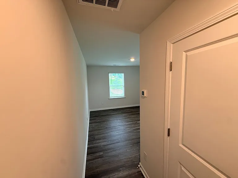 5167 Hyrule Dr — Photo 17