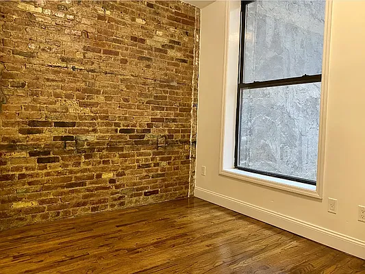 Rented by Corcoran | media 23