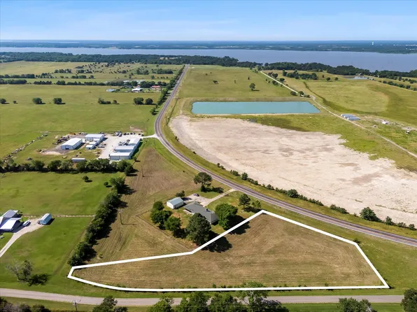951 County Road 3526, Quinlan, TX 75474