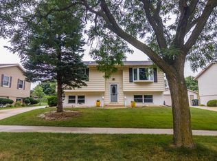 947 21st St SE, Rochester, MN 55904