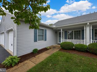 2028 Faversham Way, York, PA 17402