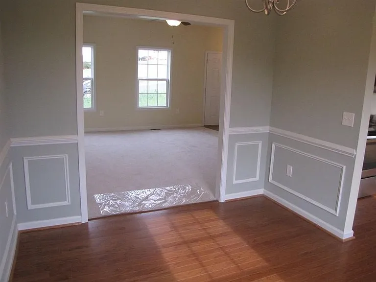 203 Winnbrook St — Photo 3