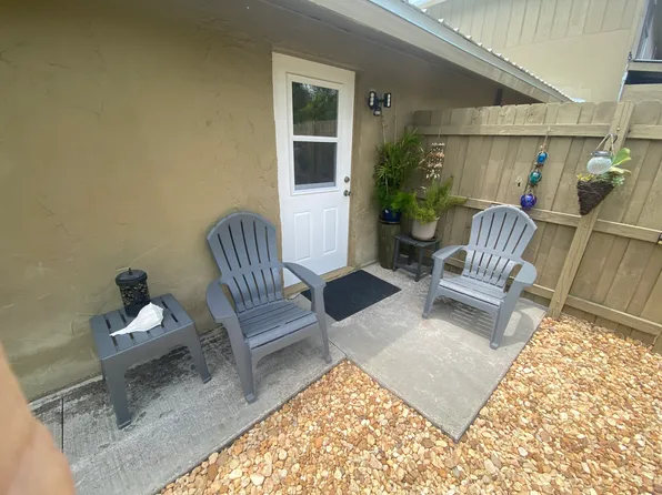 5344 Caldwell St #D, Naples, FL 34113