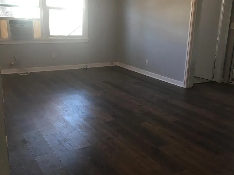 Living/Bedroom