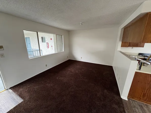 13707 Cerise Ave #4, Hawthorne, CA 90250