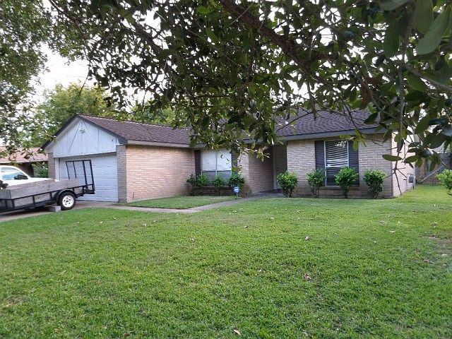 2nd image of 14303 Blue Falls Dr
