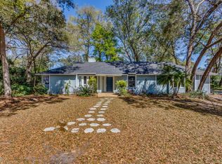 1621 Hammock Cir W, Jacksonville, FL 32225