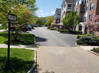 330 Regency Dr #330, Fishkill, NY 12524