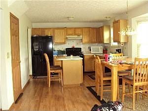 5th image of 8691 Kirkland Dr