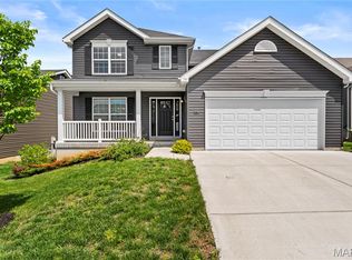 204 Stone View Ct, Fenton, MO 63026