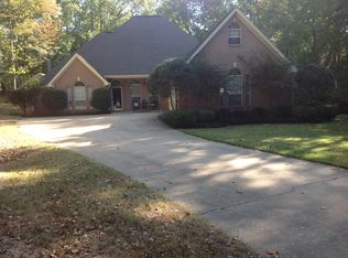 574 River Birch Dr, Tupelo, MS 38804