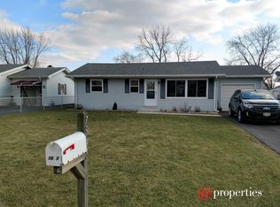 7843 W 82nd Pl, Bridgeview, IL 60455