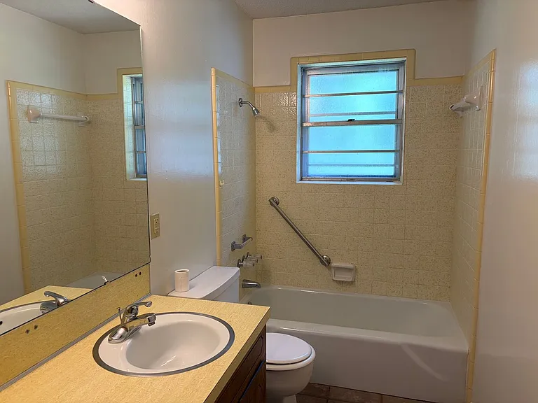 1823 Pluto Dr — Photo 7
