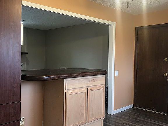 Kitchen from entry - left