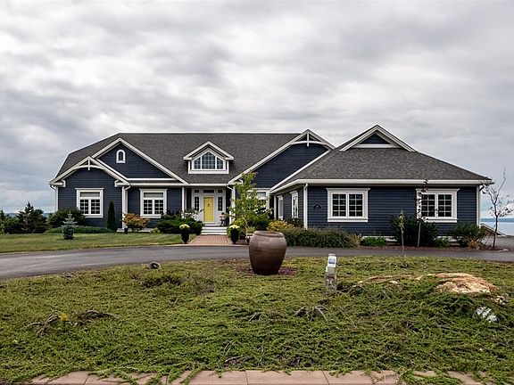 2nd image of 121 Summit Drive