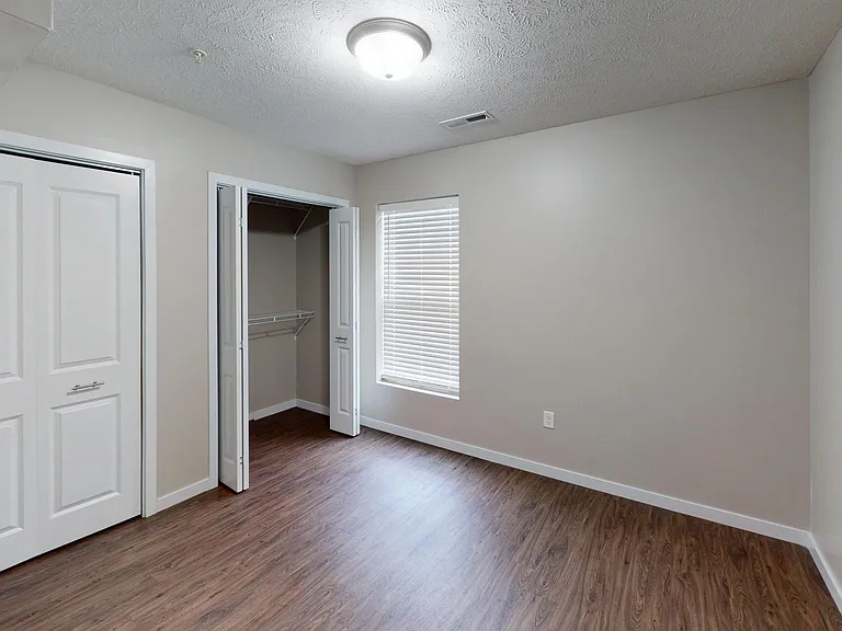 Talon Apartments — Photo 77